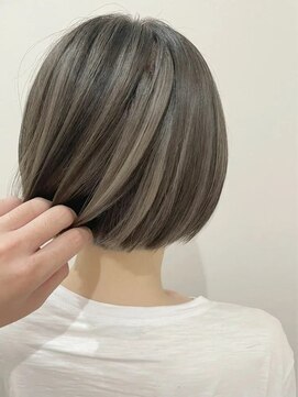 アン ブリーチ(UN BLEACH) ハイライト&髪質改善トリートメント