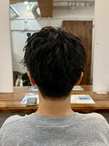 ファルベ(Farbe) ・スパイキーショートブルーブラックフェザーパーマサーフカール