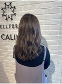 アッシュベージュ
