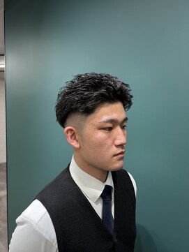 メンズサロンドットリアン(dot. lien) スキンフェード×オールバックパーマ