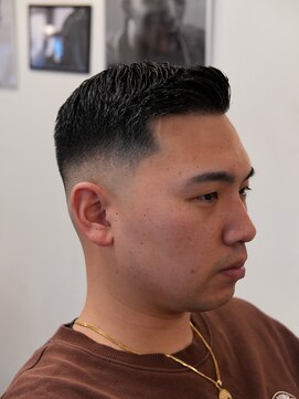 ザチョップショップ キチジョウジ(THE CHOP SHOP KICHIJOJI) クルーカットスキンフェードカットシェービング吉祥寺理容室