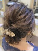 ロングヘアアップアレンジ