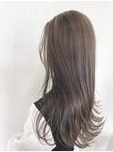 ナチュラルグレージュ