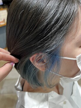 ネオリーブ ロア 鶴川店(NEOLIVE ROA) インナーブルー♪鶴川 町田 美容室
