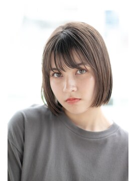 ムード タテマチ(mood tatemachi) あごラインスリークボブ