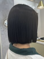 ポジ(poji)&nbsp;暗髪　ボブ　切りっぱなし　韓国風　髪質改善