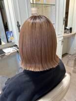 オブジェ シエル(obje't ciel)&nbsp;【obje'tciel】外ハネミディアム×オレンジベージュ【山口紗季】