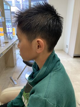 アッシュ 千歳烏山店(Ash) お子様カット　ベリーショート　ソフトツーブロック