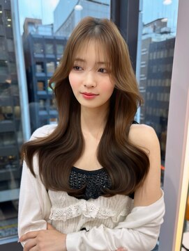 ボタン シブヤ(VOTAN SHIBUYA) 韓国ヘア/顔まわりカット/くびれヘア/前髪あり/