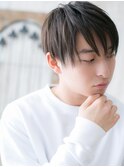 長めバングがポイント！マットブラウンウルフショートi与野