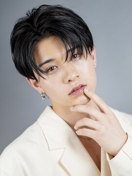 オーシャントーキョー 渋谷(OCEAN TOKYO) 刈り上げツーブロックシースルーマッシュセンターパート韓国ヘア