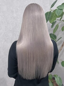 ロウル 渋谷(LOWRL) 艶グレージュ/ブリーチ