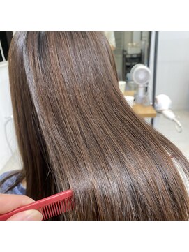 アオ 岡野 横浜(a-o) 髪質改善矯正