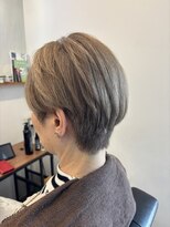 アイノベル(‘Inovel’)&nbsp;カット＋カラー＋oggiottoトリートメント（ライトコース8step）