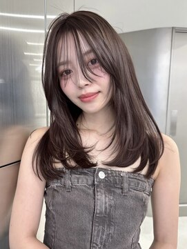 ロシェ 横浜店(loche) ダークアッシュ×ミディアムレイヤーカット×横浜