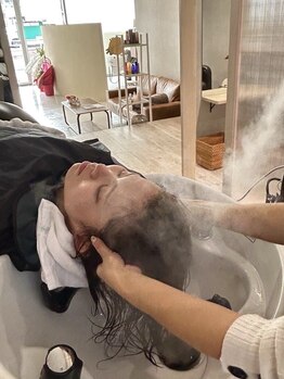 マロウ ヘア(Mallow hair)の写真/スパで癒しのご褒美タイム♪なかなか自分ではほぐせない頭皮の疲れを癒します。エイジングケアもお手伝い★