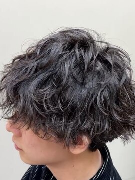 ソレリア(Soleria) 男の色気が上がる波巻きパーマ&ツイスパmixヘア