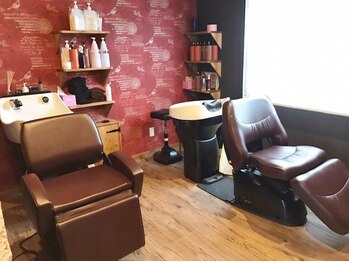 グリーンオーガニック(Green Organic)の写真/日頃の疲れを癒す極上スパをご用意◎頭皮の汚れをスッキリ落とし、髪も心も癒される贅沢時間をお届け♪