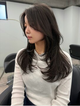 リンドトウキョウ(LINDO TOKYO) レイヤーカット× オリーブグレージュ