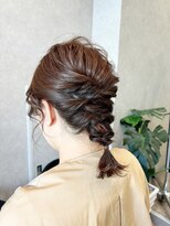 ラナヘアー(lana hair)&nbsp;編み下ろしヘア