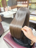 アオイ(Aoi)&nbsp;酸性ストレート/髪質改善トリートメント/ヘッドスパ