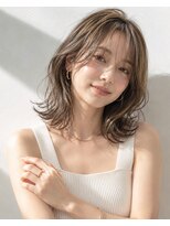 アッシュ 学芸大学店(Ash) ミディアムレイヤー/大人女性/ベージュアッシュ/脱白髪染め