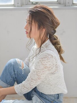 オーシャン ラックスビー(OCEAN LUXBE) 透け感★ヘアセット