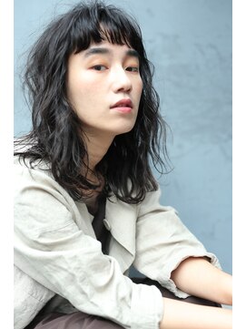 ソイ 下北沢(soi) ニュアンスウェーブのミディアムレイヤー【soi下北沢】