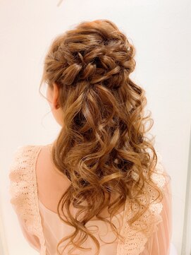 ファレ(Phalae) ねじりのハーフ