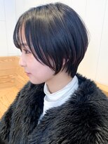 アイティー バイ アルバム 中野店(IT by ALBUM)&nbsp;ブラックショート_ローライトスリークボブ厚めバング_ba280852