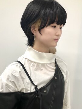 エイト 三軒茶屋店(EIGHT) ショートウルフ×インナーカラー