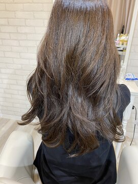 マーリャヘアー(mallia hair) ロングレイヤースタイル