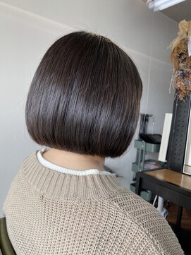 キアノス(kyanos) ボブ