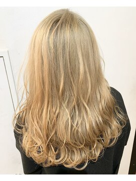 ムード タテマチ(mood tatemachi) 外国人風ミルクティーブロンド