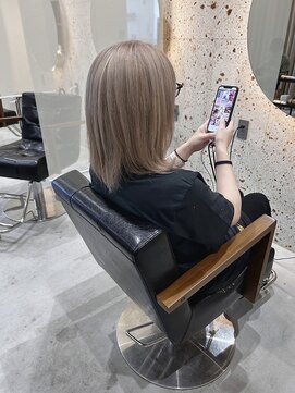 ティム(tim) 2ブリーチベージュ