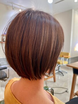 プリンプ(primp) 大人ナチュラルショートボブ