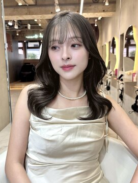 グロー 大宮(GLROW) 韓国ヘア　くびれ巻き　レイヤーカット　顔まわり