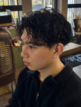 リット バイ フィフス 天文館店(Lit. by fifth) 鹿児島センターパート波巻きパーマッシュツイスパメンズパーマ