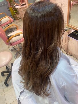 サロンドレノマパートスリー(SALON de renoma P-lll) 指先が触れた瞬間に実感！感動の艶髪体験☆