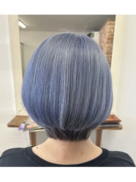 ウルウール 透明感のあるブルージュ系