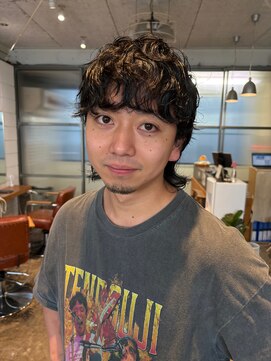 リンネ(Lin'ne) マッシュウルフ×ニュアンスパーマ