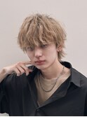 ショートウルフ×緩めツイストパーマ