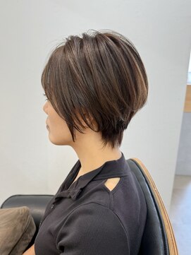 トト 船橋店(toto.) ☆ハイライトカラーくびれヘア奥行きショートレイヤーボブ[船橋]