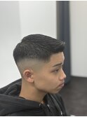スキンフェードフェザーアップ