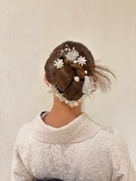 バサラ 大阪梅田店(VASARA)&nbsp;着物　へアメ　ロング　タイト　カチモリリボン　大阪