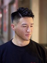 キングスマントーキョー カットクラブ 中野(KINGSMAN TOKYO CUTCLUB)&nbsp;ニュアンスパーマ/ツイストスパイラル/フェード[中野/MEN'S]