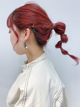 テトヘアー(teto hair) アレンジ（チェリーレッド、ねじねじポニーテール）