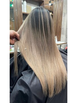 ラフ(LAFF) #黒髪#ボブルフ#ネビージュ#小顔#ワンレン