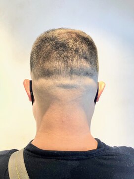 ヘアーポケット 恵比寿(hair pocket) フェードスキンバーバーくせ毛ホウズベリーショートメンズカット
