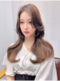 韓国ヘア　顔まわりレイヤー　くびれヘア